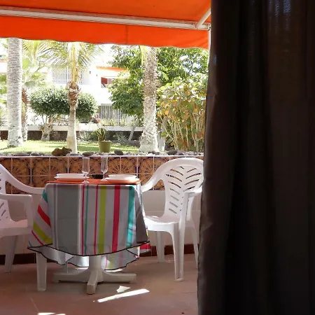 Cozy With Pool דירה *